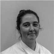 Profesora de cocina y pastelería